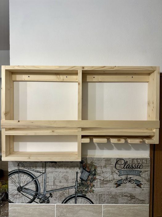 Raft bar din lemn  pentru băuturi – suport sticle și pahare vin