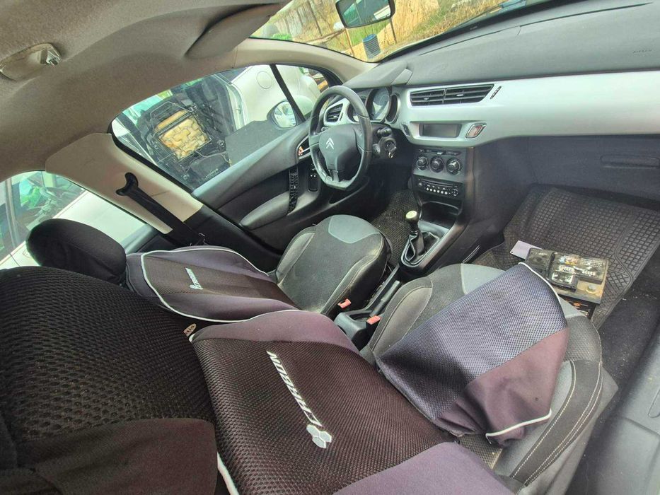 Citroen C3 1.2i 60кс на части