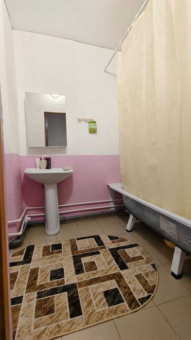 продам 2 комнатную квартиру