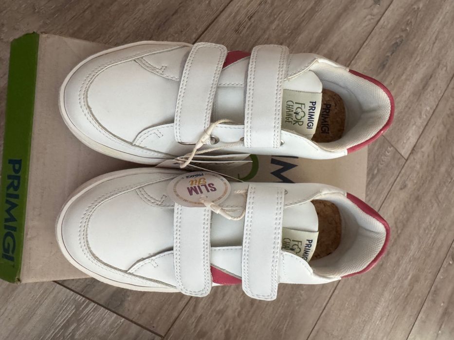 Детски кожени обувки