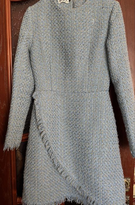 Женское платье 42 размера