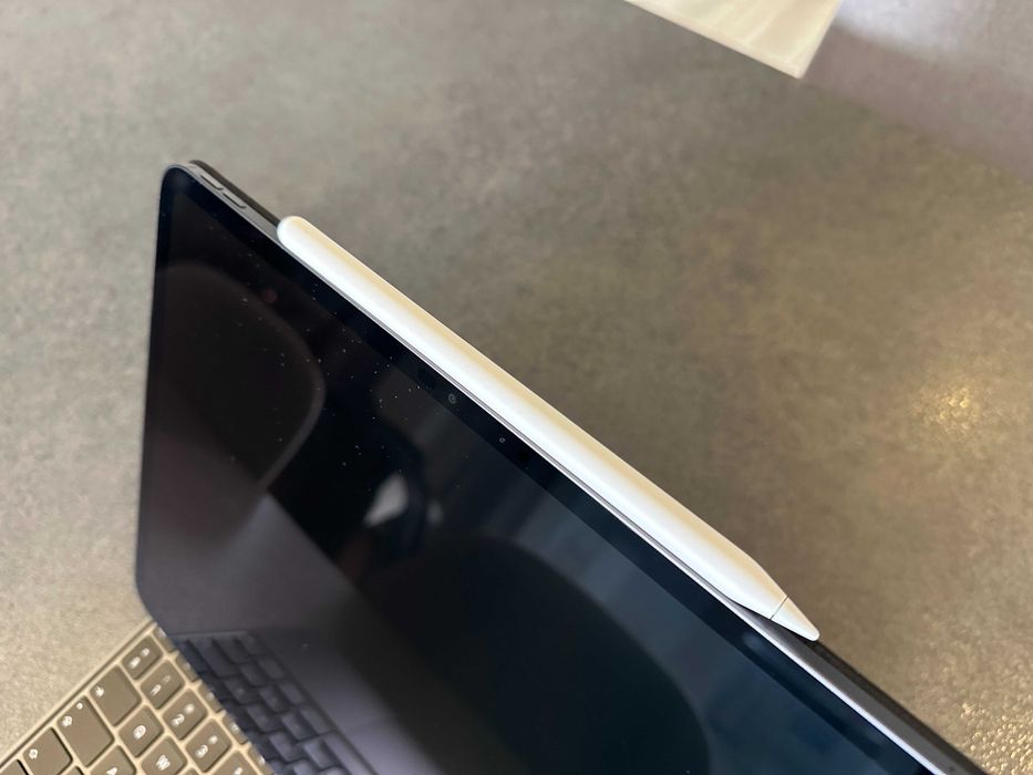 iPad Pro M4 13'' + Magic Keyboard + Apple Pencil Pro