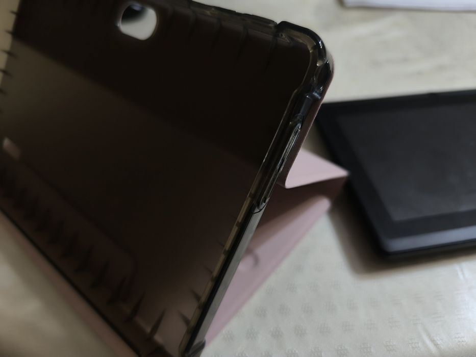 СРОЧНО продаю планшет