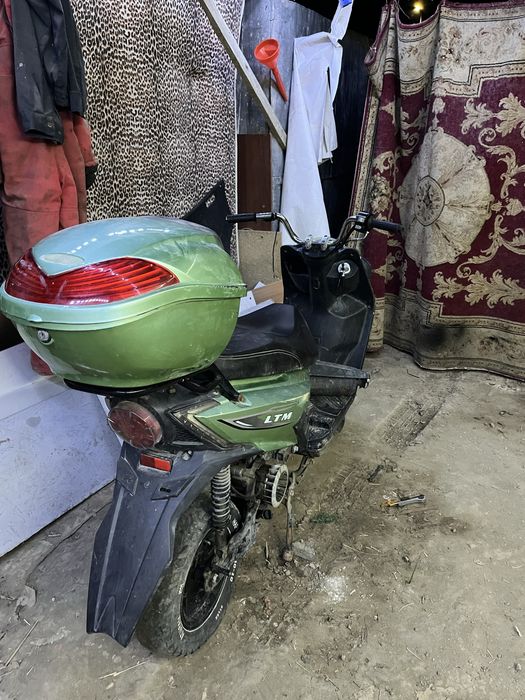 Мопед бумер.