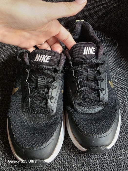 Маратонки  Nike унисекс