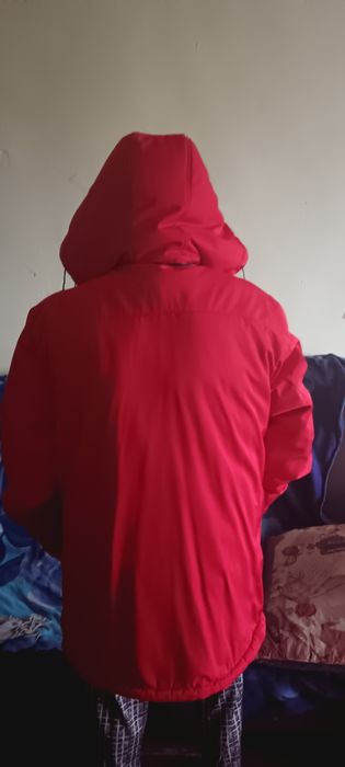 Продам Зимнюю Куртку!!!