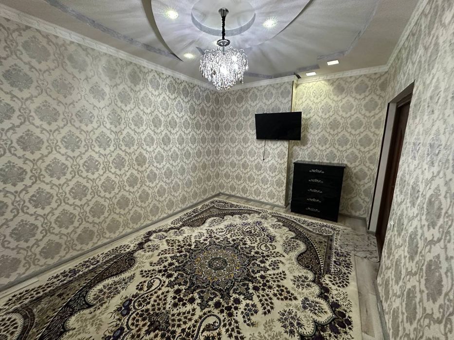 Yangi qurilish uy sotuvda