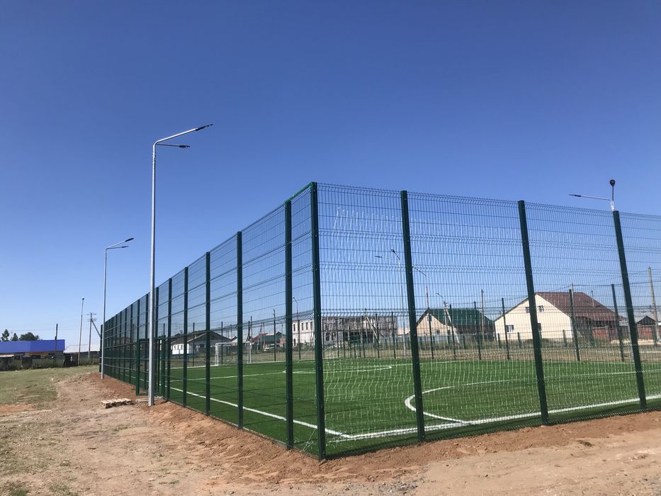 Искусственный газон, футболное поле, трава