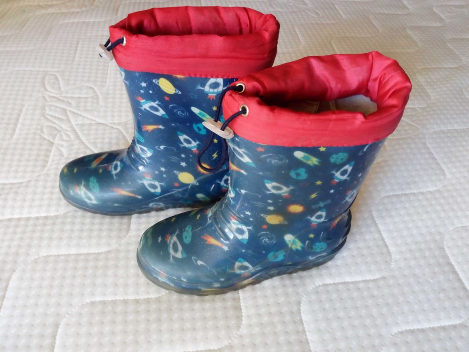 LC WAIKIKI детски гумени ботуши с топло чорапче 30-31