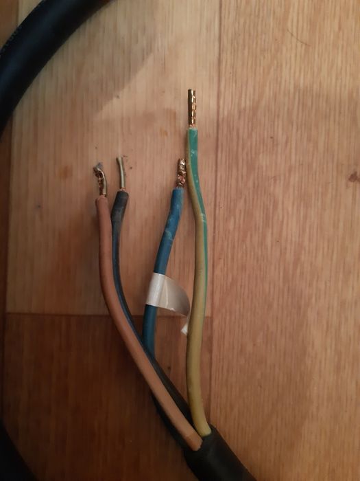 Продам Кабель Сетевой Для Электроплиты на 220 или 380 вольт.