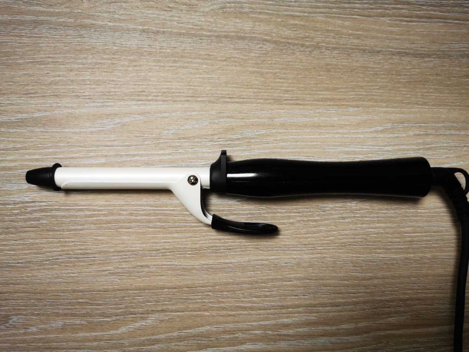 Ondulator de păr Philips StyleCare Essential