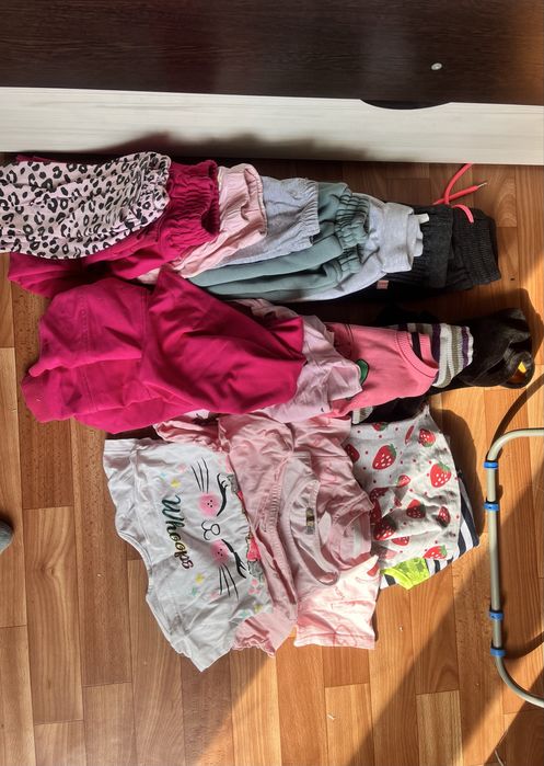 Продам детские вещи