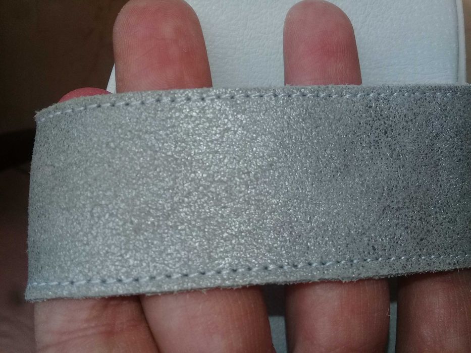 sandale de piele gri NOI