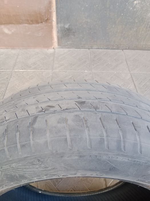 Продам 2 покрышки
