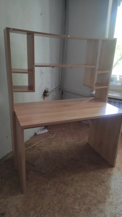 Продам парту, самовывоз