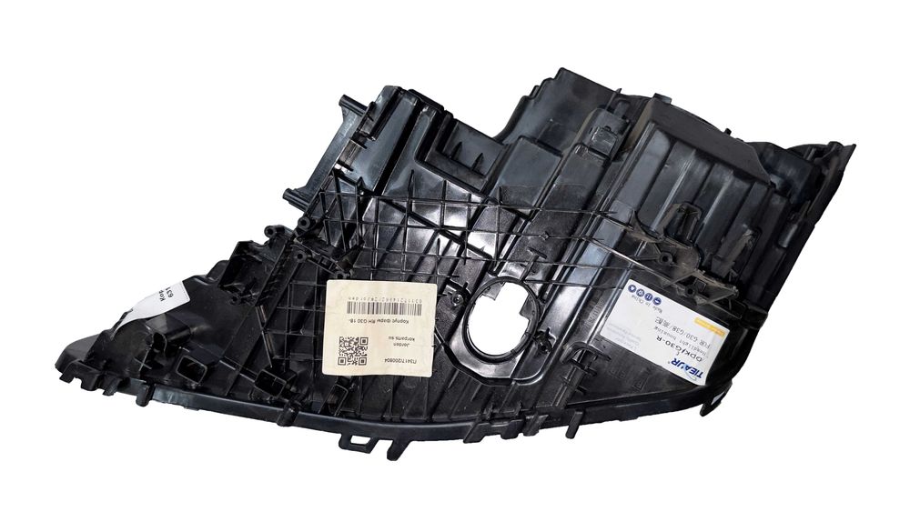 Корпус фары (Laser) RH G30 18-