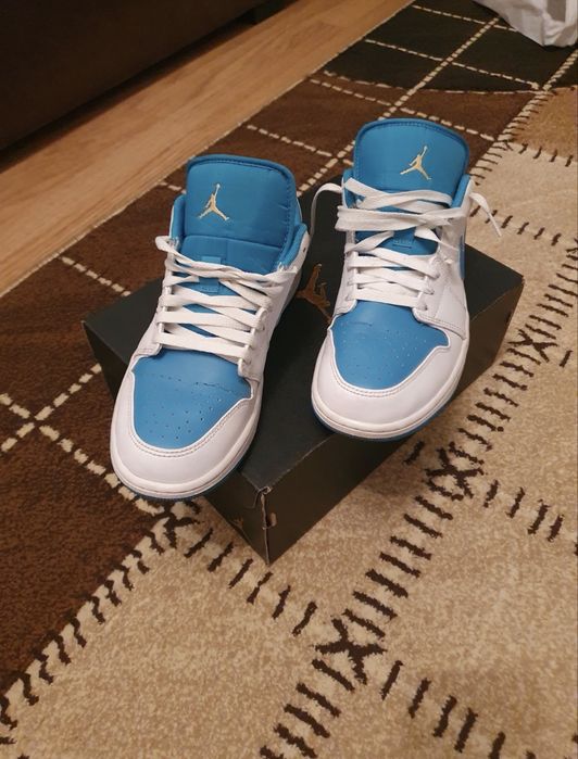 Addidasi jordan 1 low