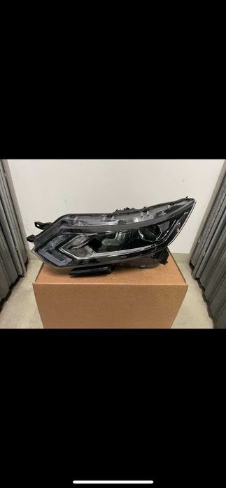 Nissan Qashqai J11 2013-2020 ляв фар Full LED