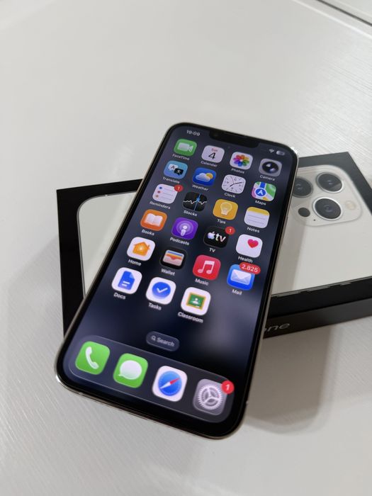Vand iPhone 13 Pro 256 GB, ALB