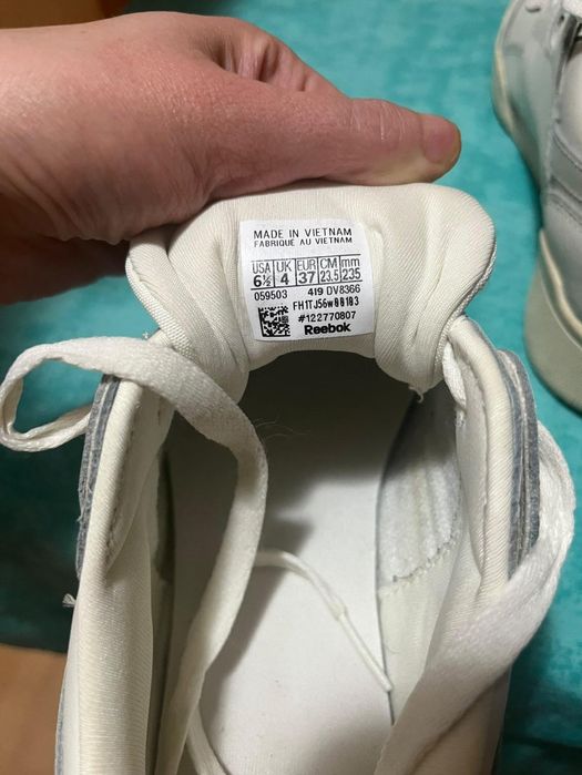 Дамски кецове на Reebok