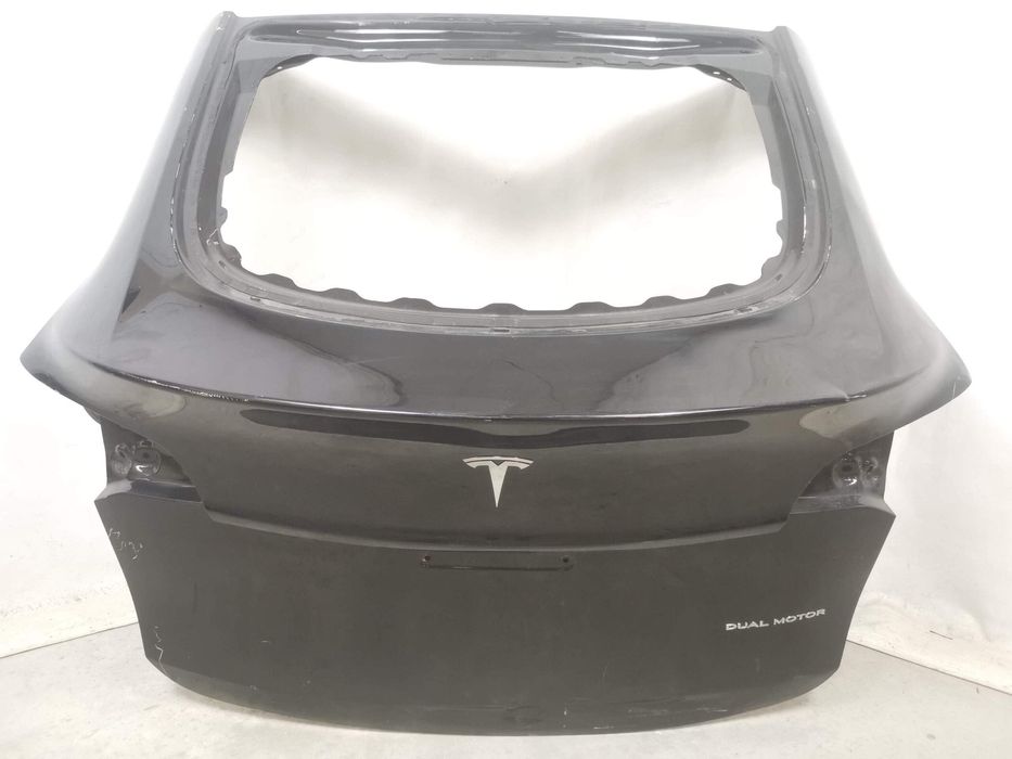 Тесла Модел Y / Tesla Model Y [Translated Bulgarian text here] Халон К