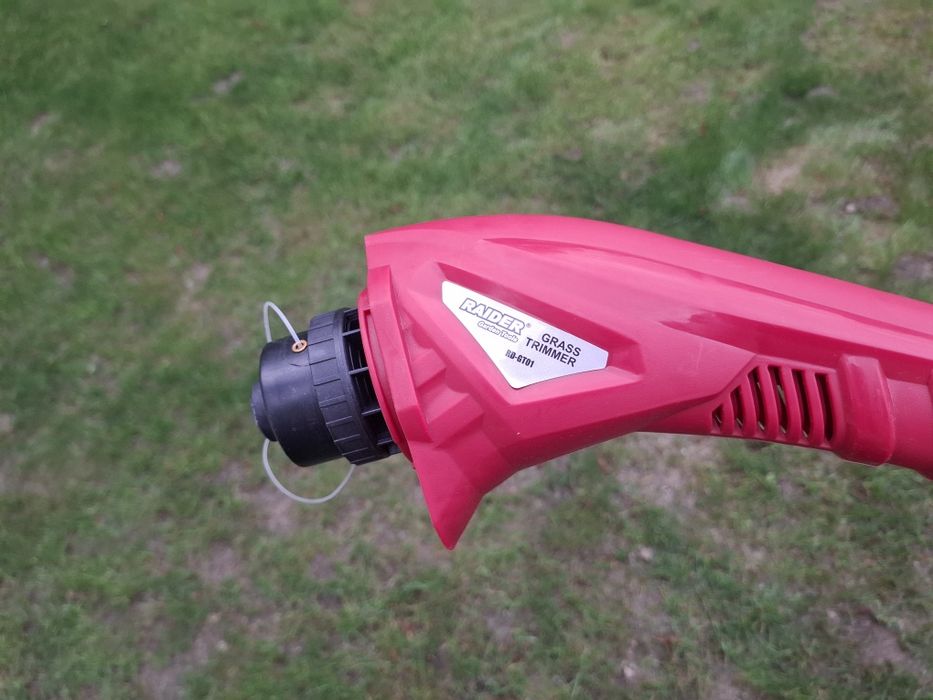 Електрически тример за трева 250W 220mm
