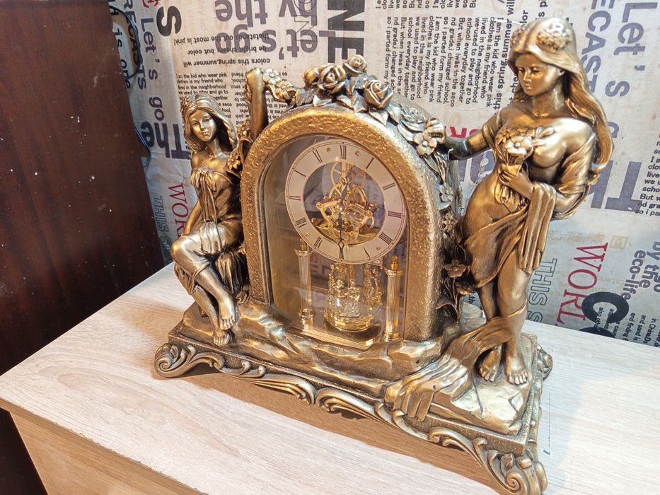 Настолен/Каминен Часовник