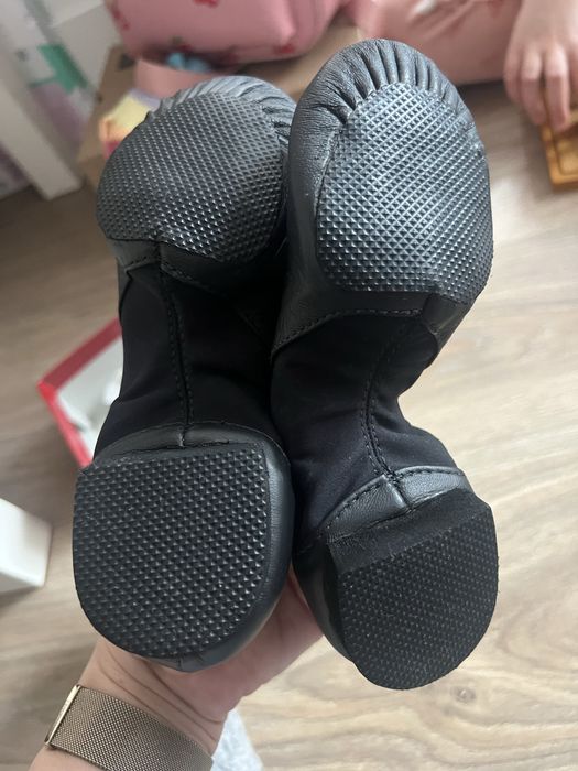 Детски обувки за ранци