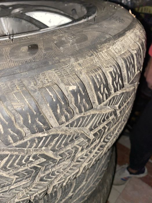 ОФЕРТА! 16 цола джанти с гуми – 3 здрави + 1 за ремонт