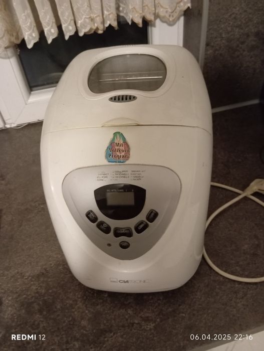 Vând mașină de făcut pâine