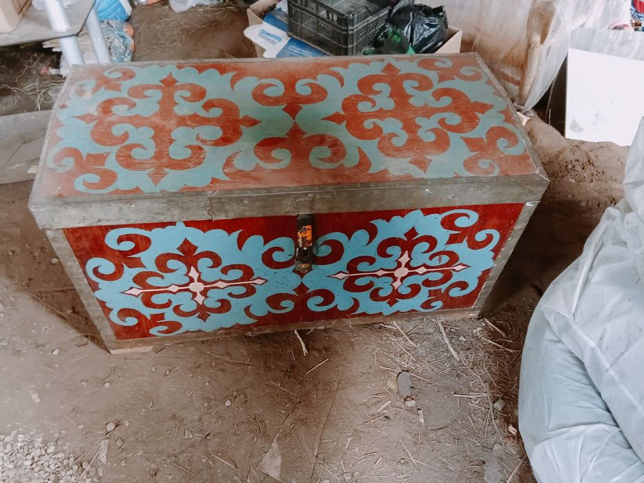 Продам б/у сандук