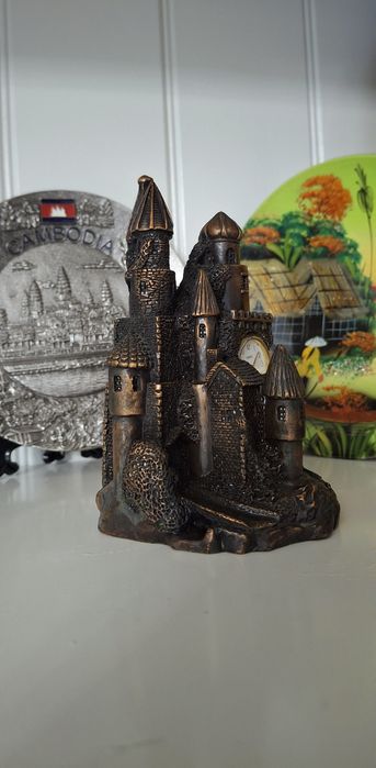 Сувенирные Тарелки,Часы,Сувениры