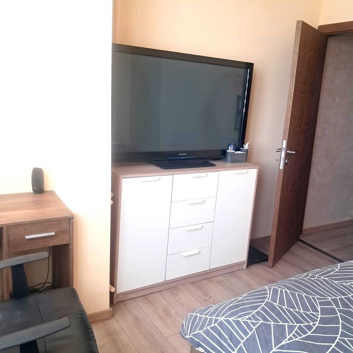 Давам под наем обзаведен двустаен апартамен ж.к. Дружба 1