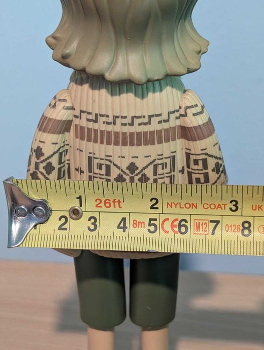 Винилова фигурка на "Пичът" от култовият филм "Големият Лебовски"