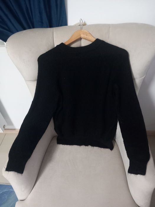 Pulover negru pufos cu lână și alpaca măsura M Zara