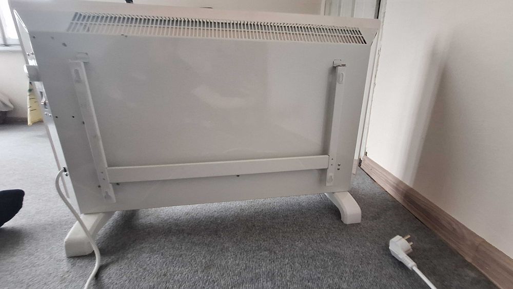 Конвекторна печка (стъклен панел)