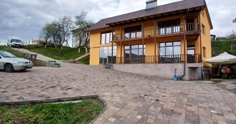 Cabana Ene Rm.Valcea