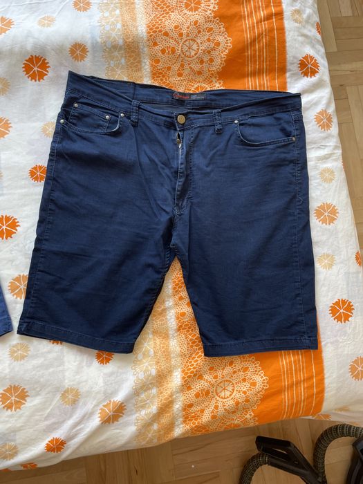 НОВО непромокаемо яке с ПОДАРЪК тениска / блуза по избор