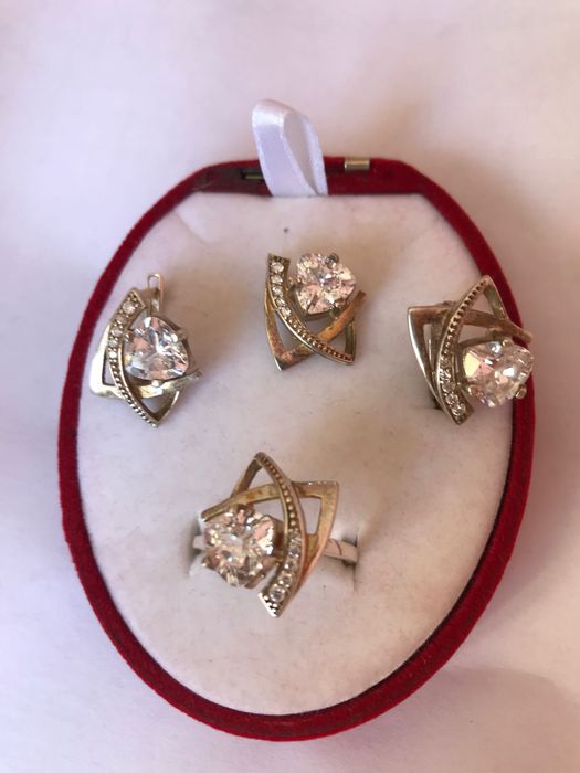 Продам серебряные украшения