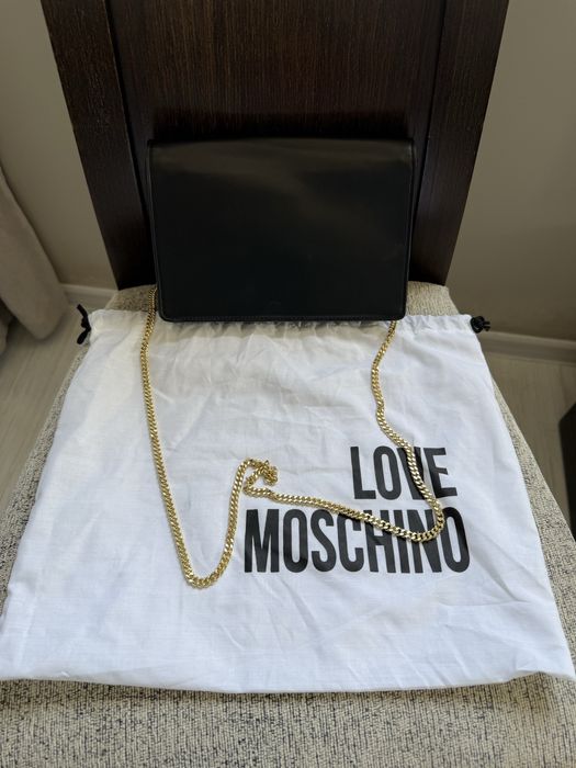 Черна кожена чанта Love Moschino