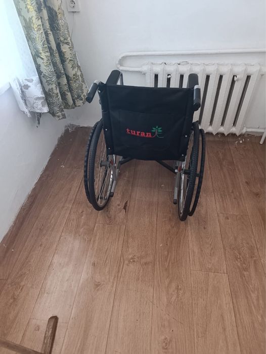 Продам Инвалидную коляску