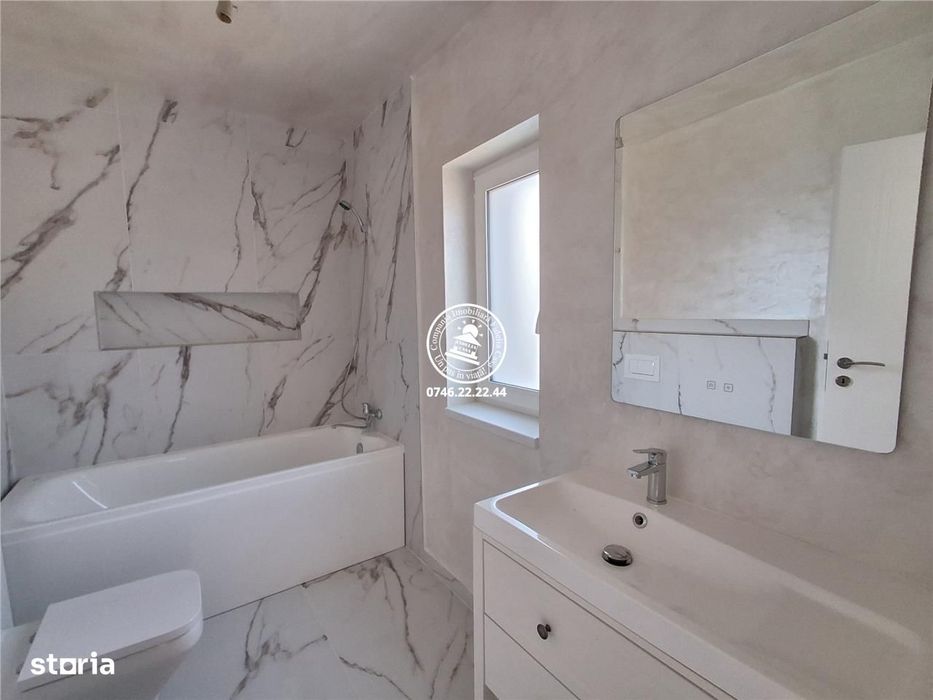 Vila  de vanzare  Rediu,