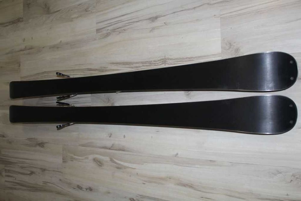 NORDICA Drive 160cm R13.9m