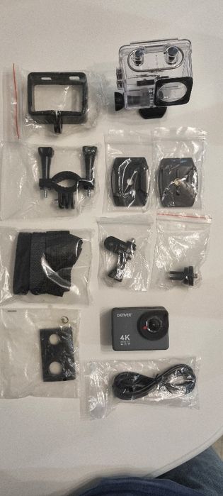 Екшън камера Denver Electronics ACK-8062W 2" 4K Wifi черена