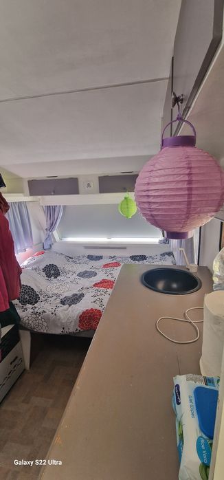 Компактна каравана