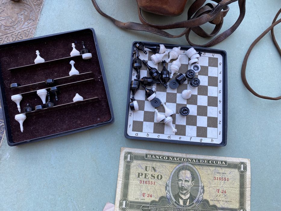 Продам антикварные коллекции