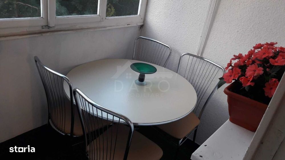 Apartament cu o cameră de vânzare în Aleea Carpați