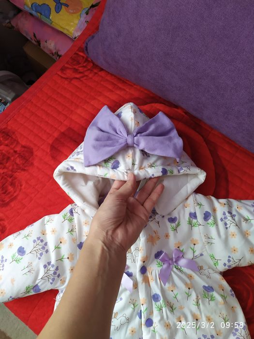 Продам демисезонные комбинезоны