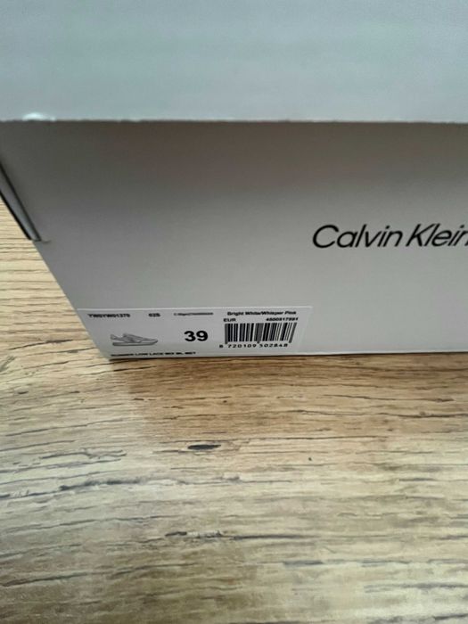 Дамски сникърси Calvin Klein 39