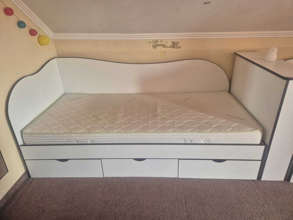 Set 2 paturi de o persoană cu sertare + saltele incluse | Stare foarte bună